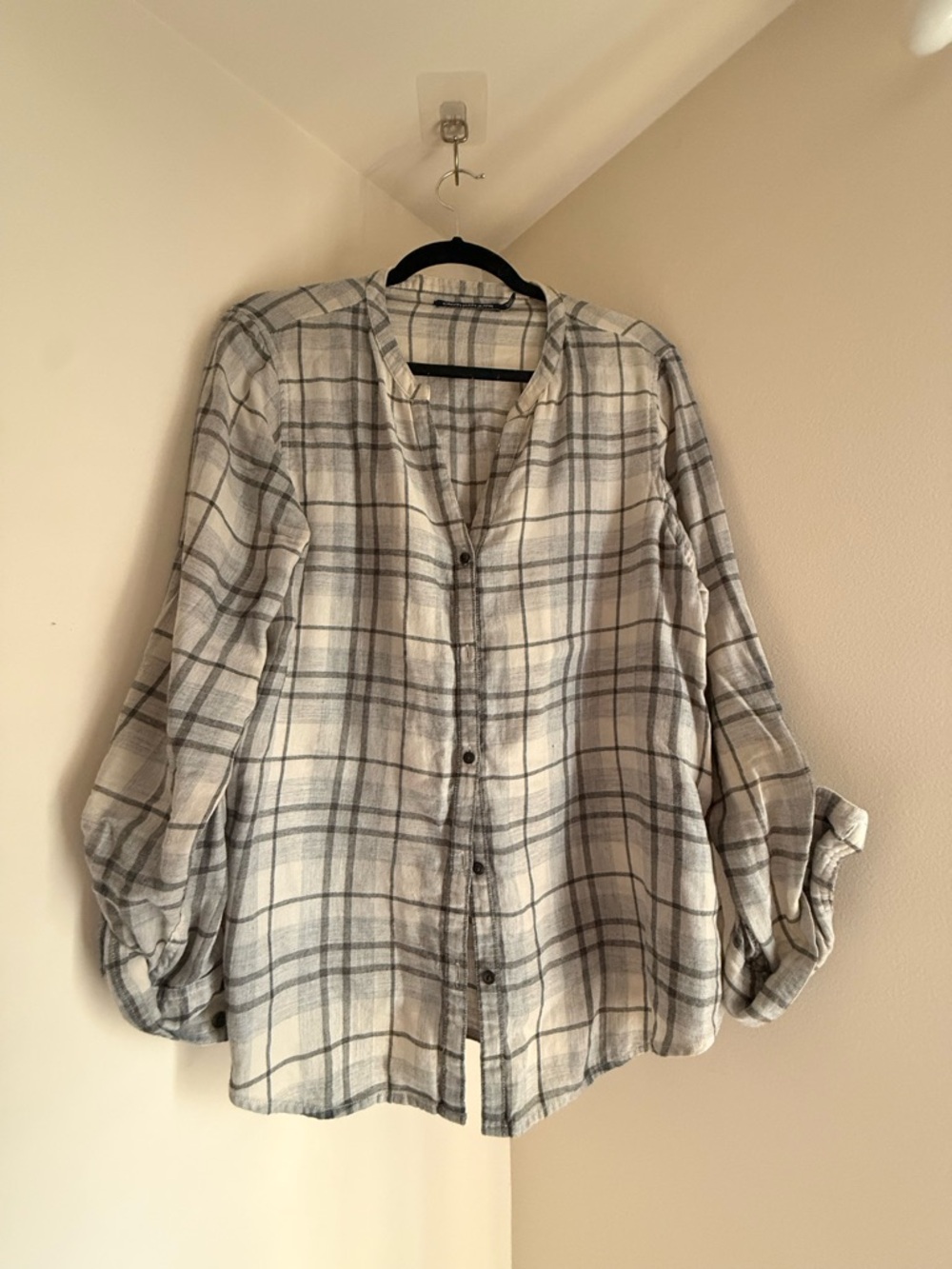 Calvin Klein Jeans Gray and White Plaid Button-Down Shirt